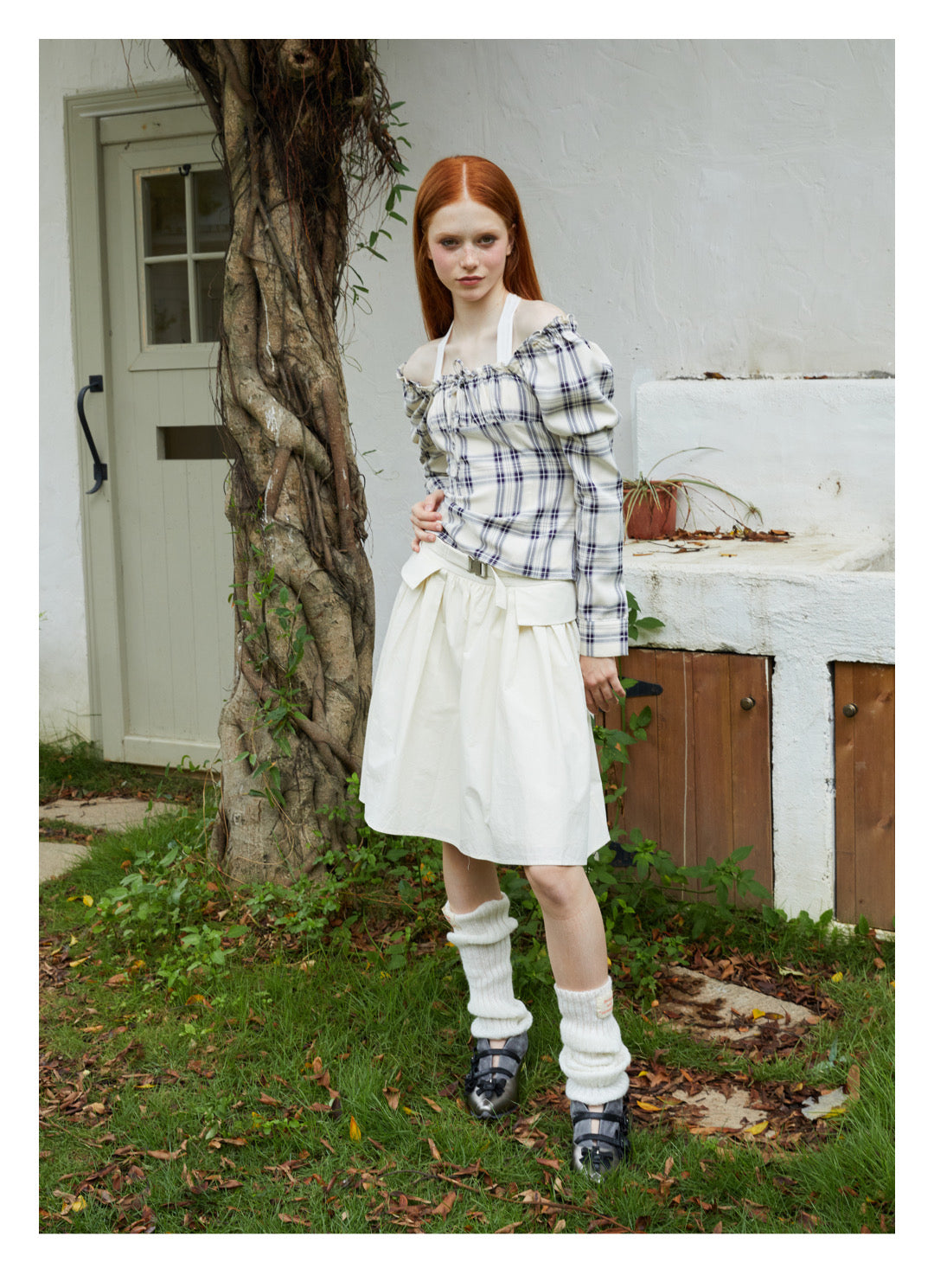 Casual White Metal Buckle Skirt