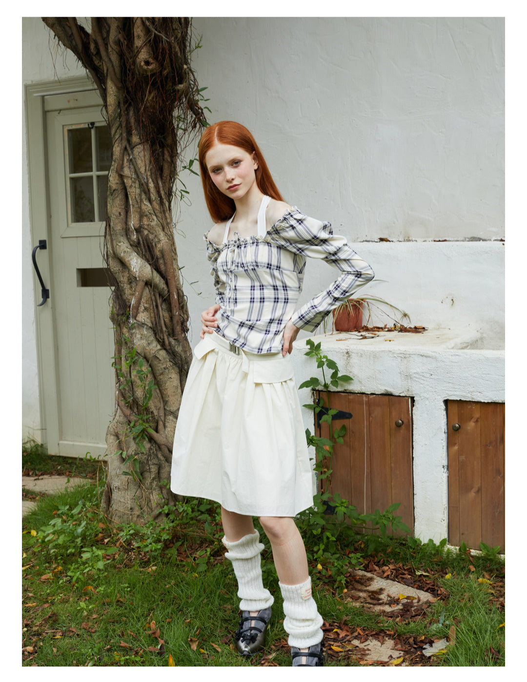 Casual White Metal Buckle Skirt