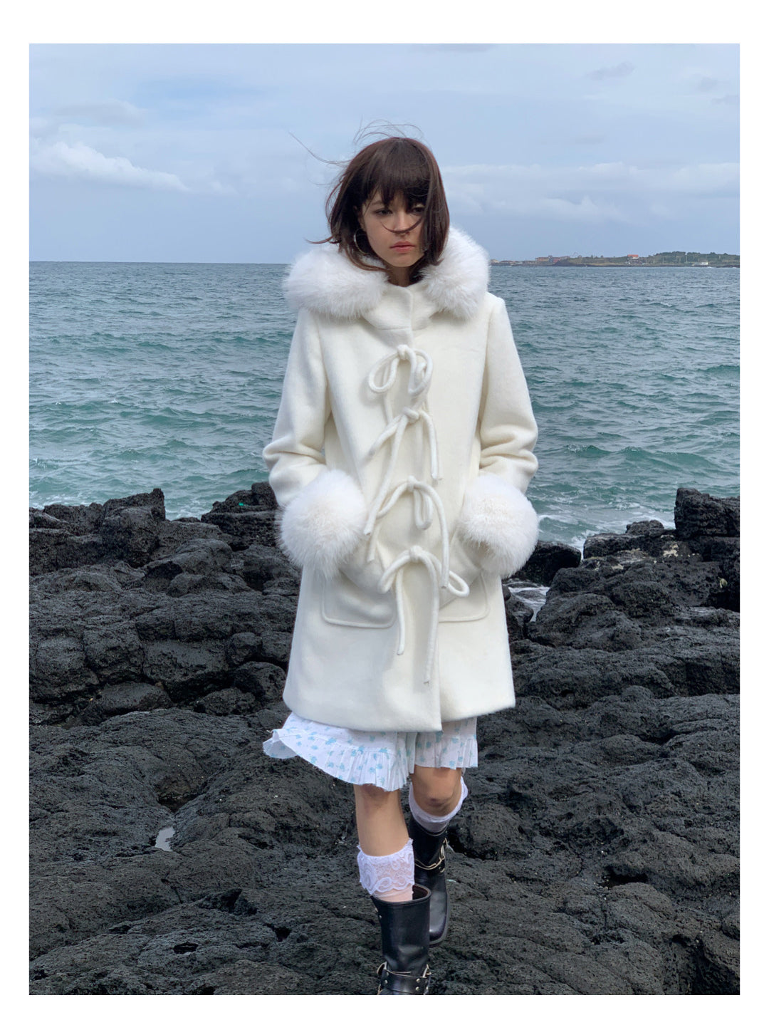 [S008]The Love in Antarctic White Fur Collar Woolen Coat